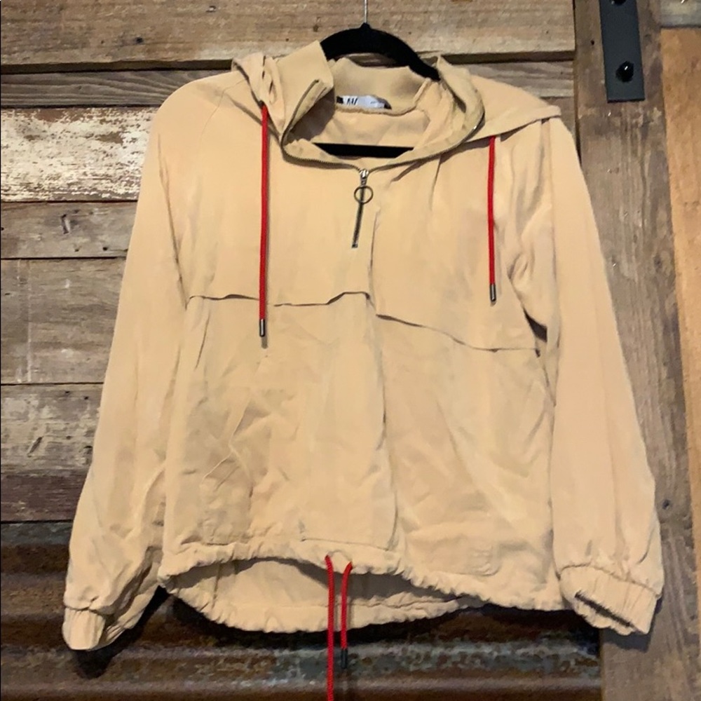 Zara pullover hoodie with front pocket
